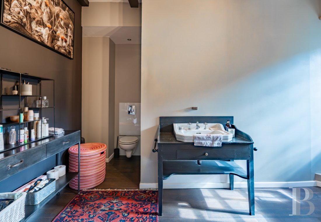 A 17th century manor house with a walled garden, in the heart of the village of Lanildut on the tip of Finistère - photo  n°31